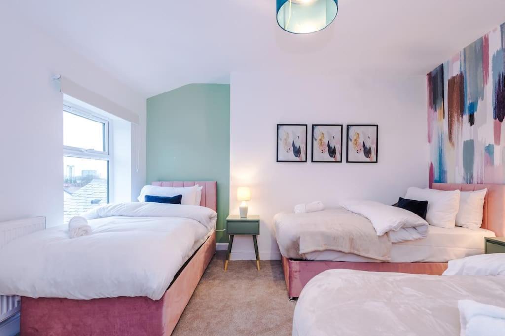 5 Bed Salford Sanctuary Retreat Villa Манчестър Екстериор снимка