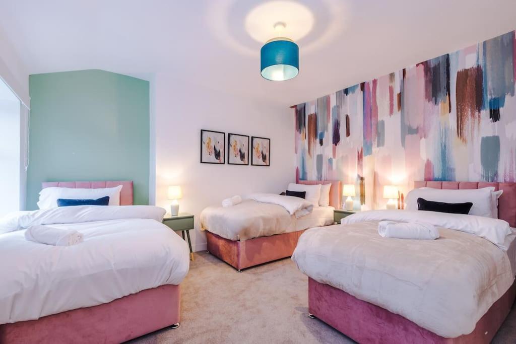 5 Bed Salford Sanctuary Retreat Villa Манчестър Екстериор снимка