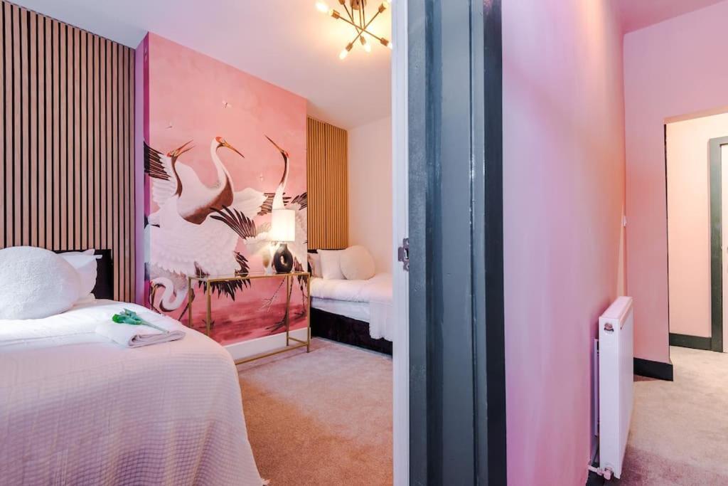 5 Bed Salford Sanctuary Retreat Villa Манчестър Екстериор снимка